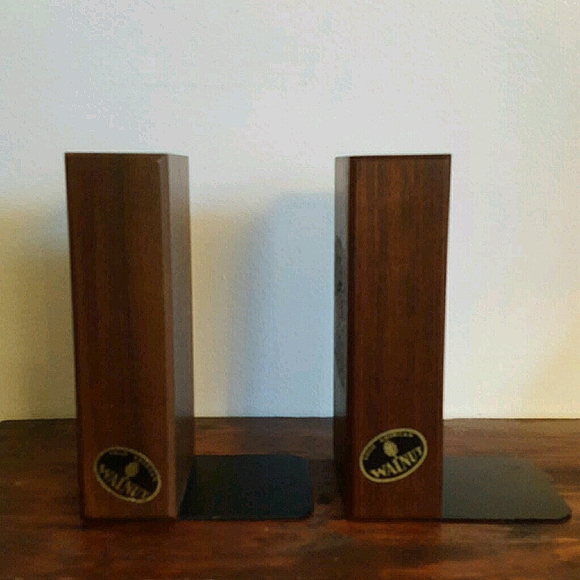 Vintage Pair Walnut Lasercraft Bookends - Picture 10 of 13